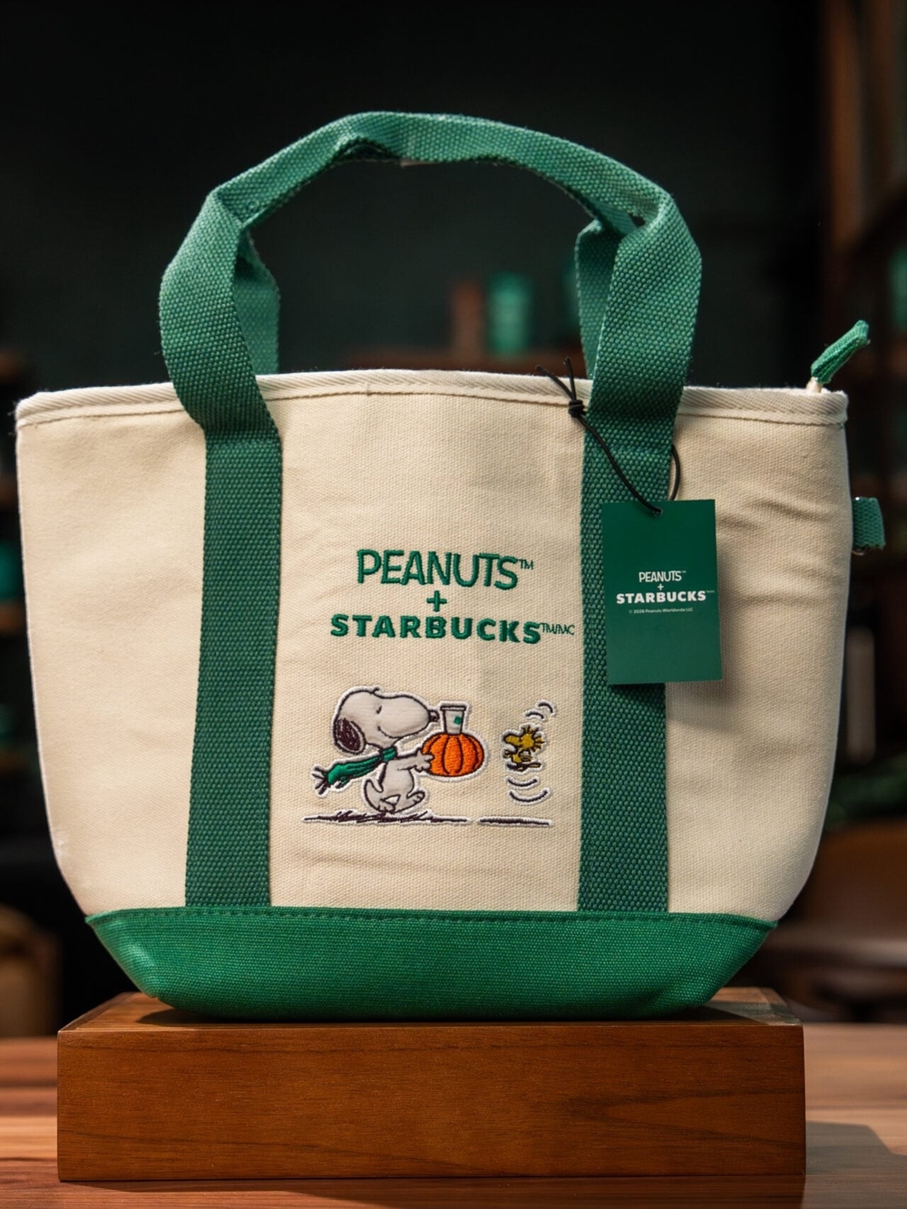 Starbucks x Peanuts Tote Bag
